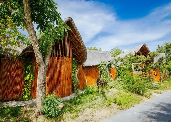 Khu nghỉ mát Perolas - Ke Ga Bay 4*